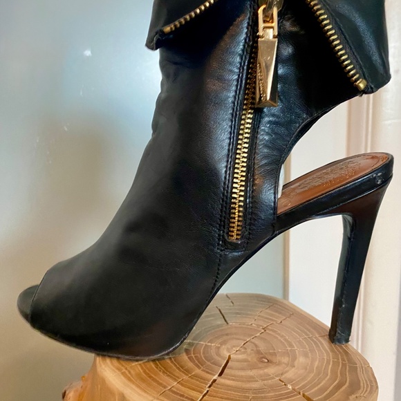 Vince Camuto Black 'Kevlin' Open To/Heel Zip Up Bootie Heels- Size 9 - Picture 7 of 16